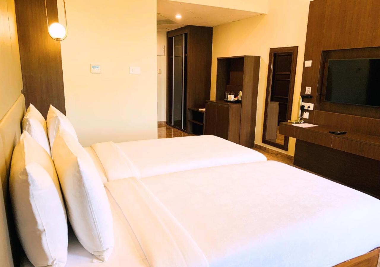 Accord Chrome Hotel Chennai Ngoại thất bức ảnh