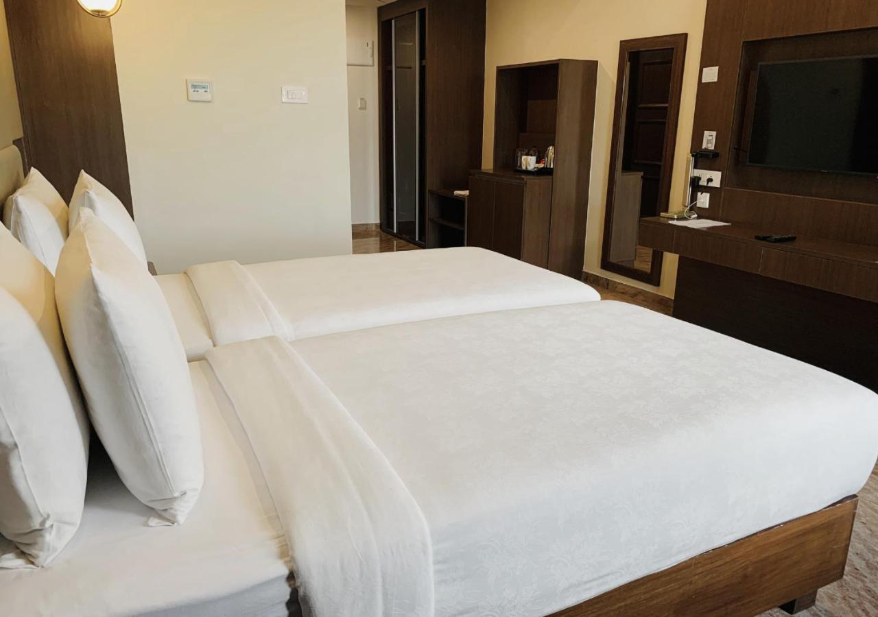 Accord Chrome Hotel Chennai Ngoại thất bức ảnh